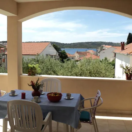 With A Parking Space Okrug Gornji, Ciovo - 13562 Appartement